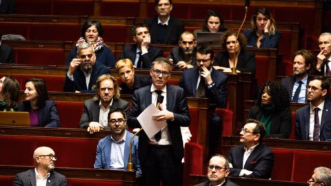 Budget 2027 : les socialistes veulent faire rejeter le texte dès mardi et mettent Lecornu sous pression