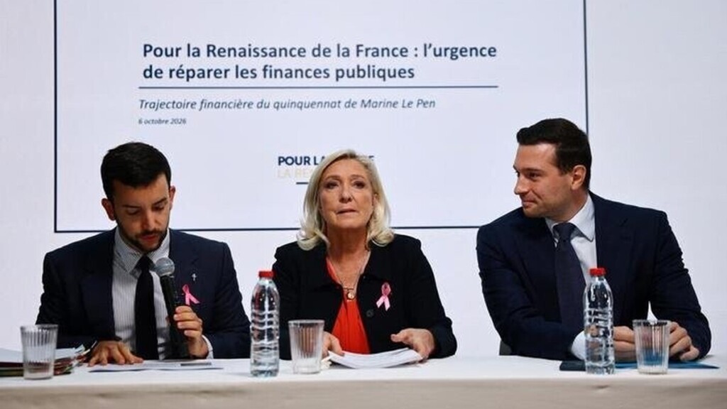 Budget 2027 : Marine Le Pen promet 140 milliards d’euros d’économies et dévoile sa trajectoire économique