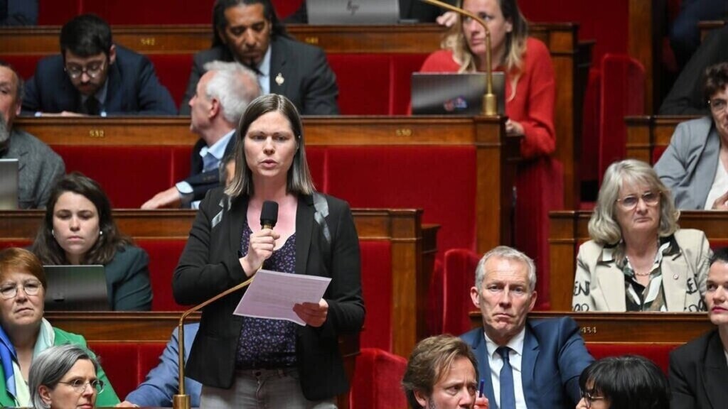 Crise des lycées : Lisa Belluco accuse le gouvernement d’avoir « abandonné la jeunesse de France »