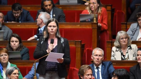 Crise des lycées : Lisa Belluco accuse le gouvernement d’avoir « abandonné la jeunesse de France »