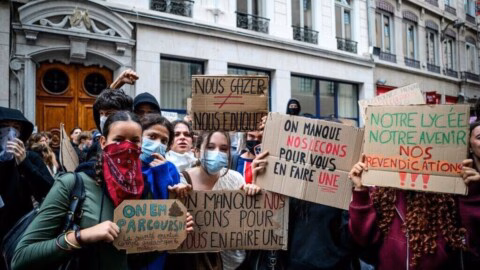 Crise des lycées : plus de 400 établissements fermés, les manifestations interdites autour des sites concernés