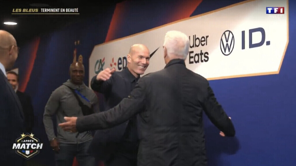 — Zidane retrouve Aimé Jacquet au Stade de France: «Il est beau!», l’émouvante accolade entre les deux champions du monde 1998
