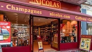 Violences du 17 octobre : 60 caves Nicolas dévalisées, la direction redoute « la goutte de trop »