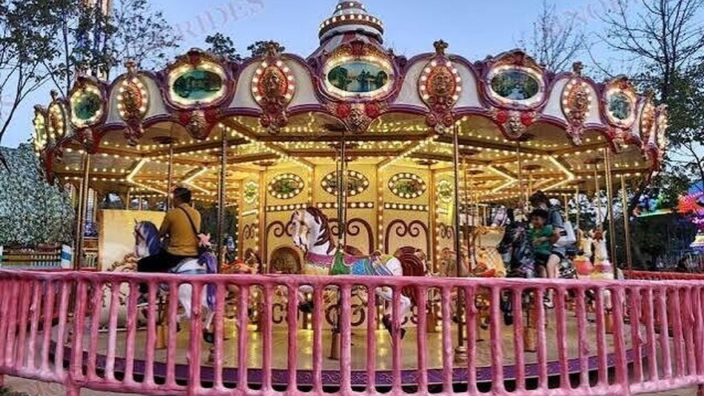 Carrousel : pourquoi ce manège emblématique continue de séduire petits et grands