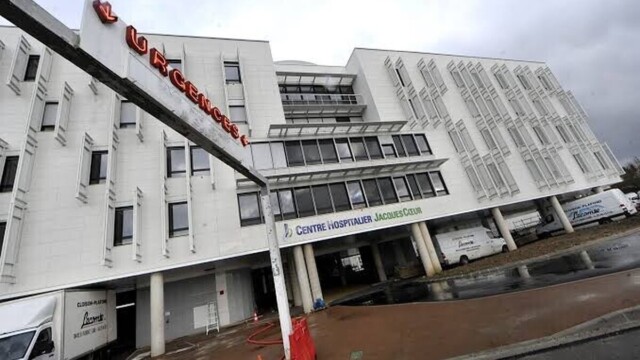 Hôpital de Bourges : le directeur mis en examen pour harcèlement moral après 48 heures de garde à vue — photo