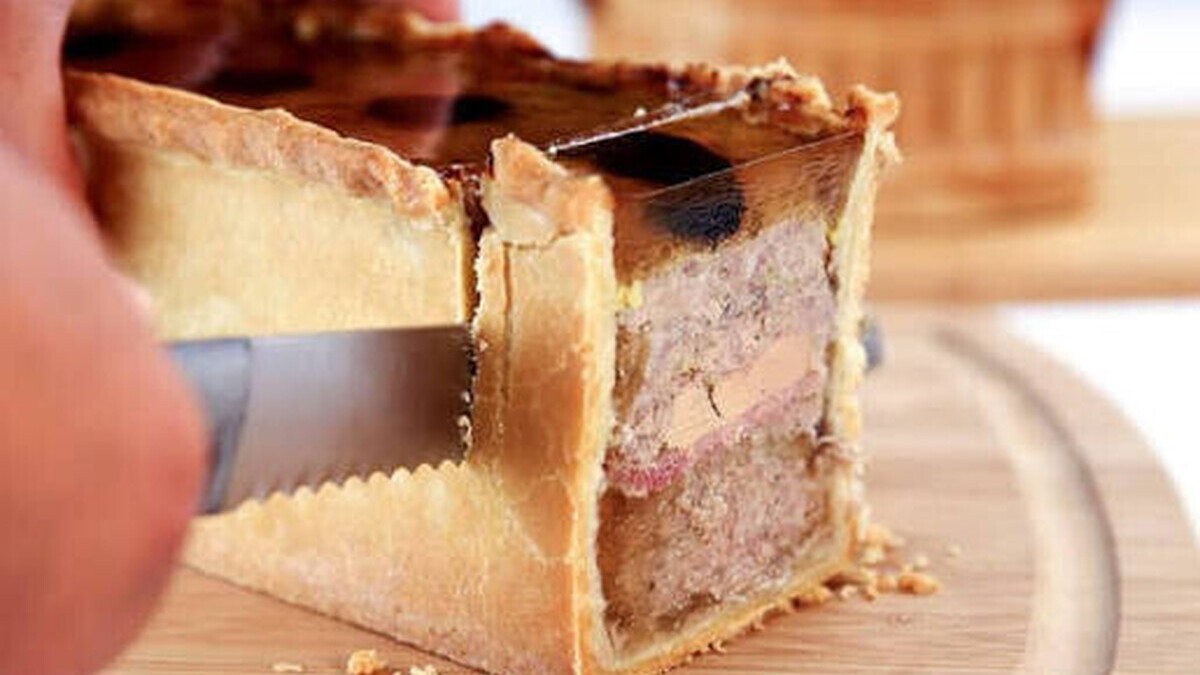Pâté en croûte aux piments : quand une spécialité française se réinvente avec une touche épicée Pâté en croûte aux piments : quand une spécialité française se réinvente avec une touche épicée