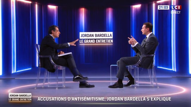 ENTREVUE — photo