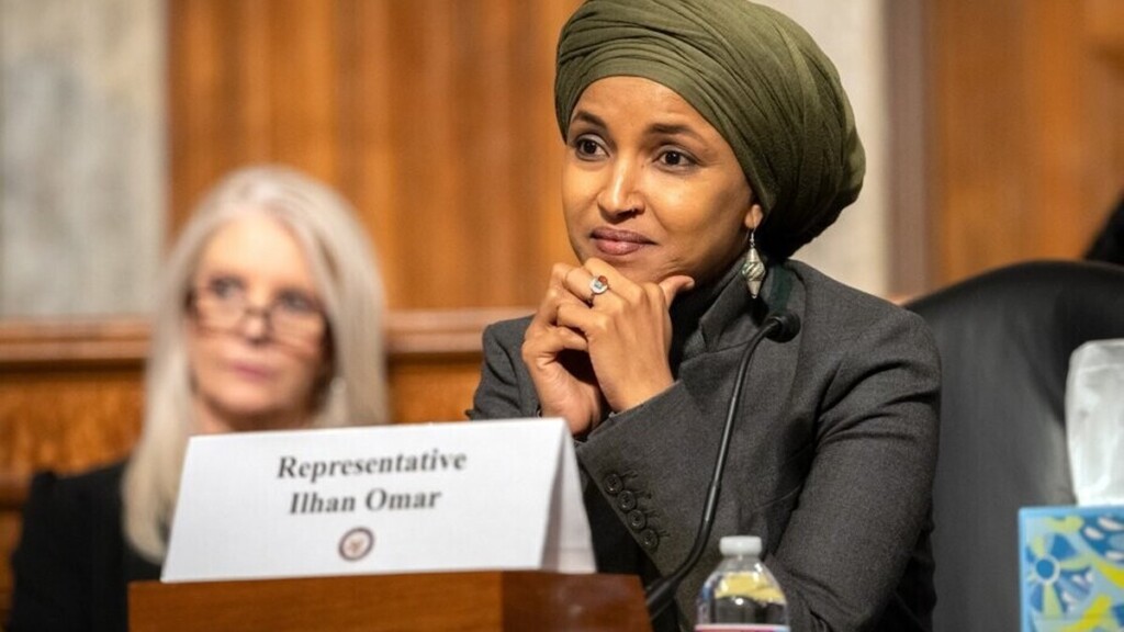 La domicile d’Ilhan Omar perquisitionnée par des agents fédéraux de l’immigration