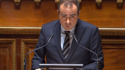 Lycées : Lecornu annonce une demi-journée de débat, les proviseurs dénoncent une « cacophonie complète »