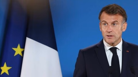 Macron à 15 %, Le Pen et Bardella en recul : les nouveaux chiffres du baromètre politique
