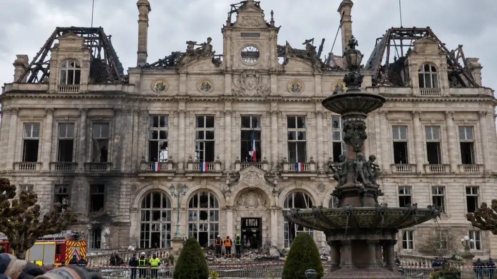 Mairie de Limoges incendiée : l'Assemblée nationale vote une aide fiscale pour financer sa reconstruction