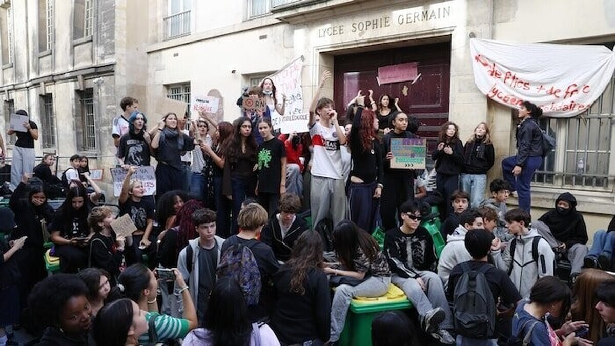Mobilisation lycéenne : 280 000 manifestants selon l’Intérieur, 550 000 selon les organisateurs Mobilisation lycéenne : 280 000 manifestants selon l’Intérieur, 550 000 selon les organisateurs