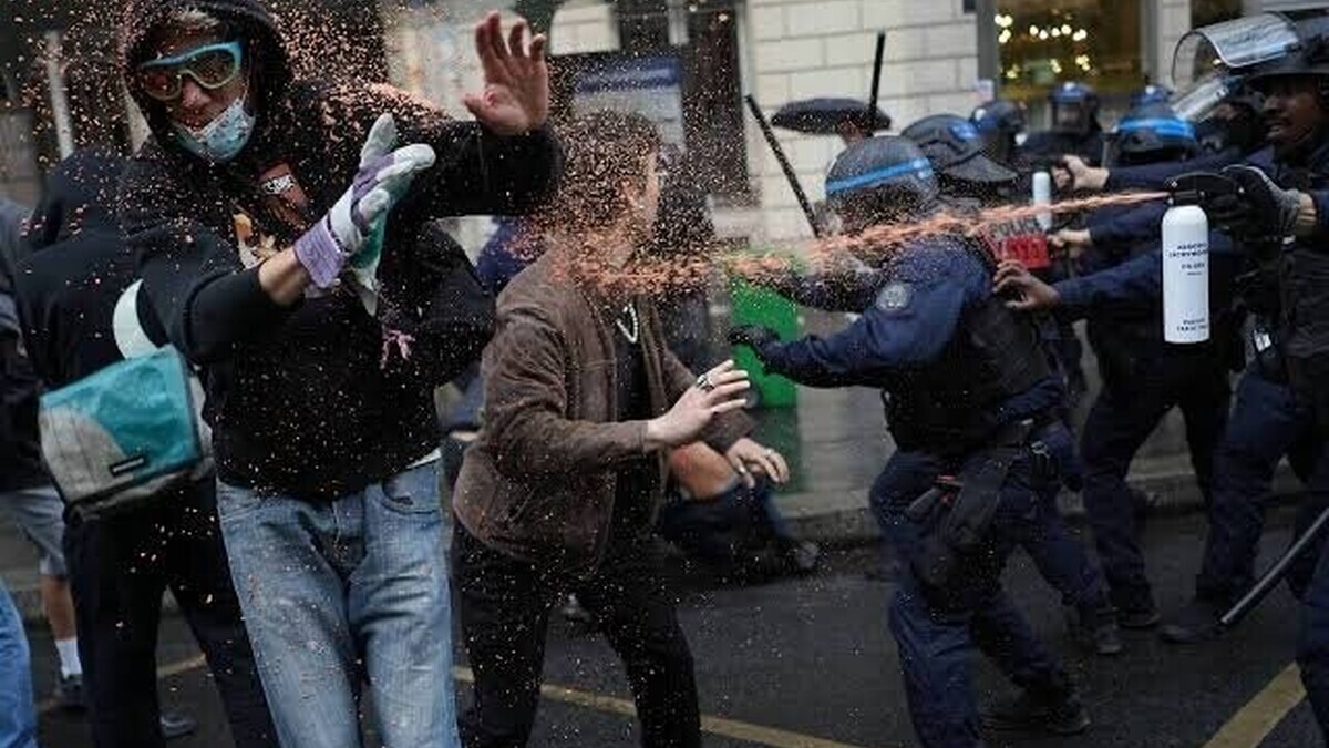 Mobilisation lycéenne : le gouvernement assure que les 3 000 remplaçants sont en cours de déploiement, les syndicats restent sceptiques Mobilisation lycéenne : le gouvernement assure que les 3 000 remplaçants sont en cours de déploiement, les syndicats restent sceptiques