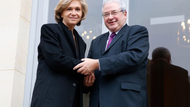 Mort de Jean-Paul Huchon : Valérie Pécresse rend hommage à son ancien adversaire socialiste devenu un ami