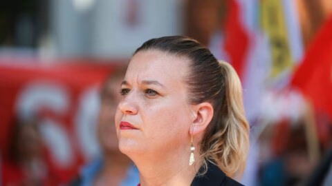 Octobre rose : Marine Le Pen accuse Mathilde Panot d’antisémitisme, Aurore Bergé dénonce une sortie « honteuse »
