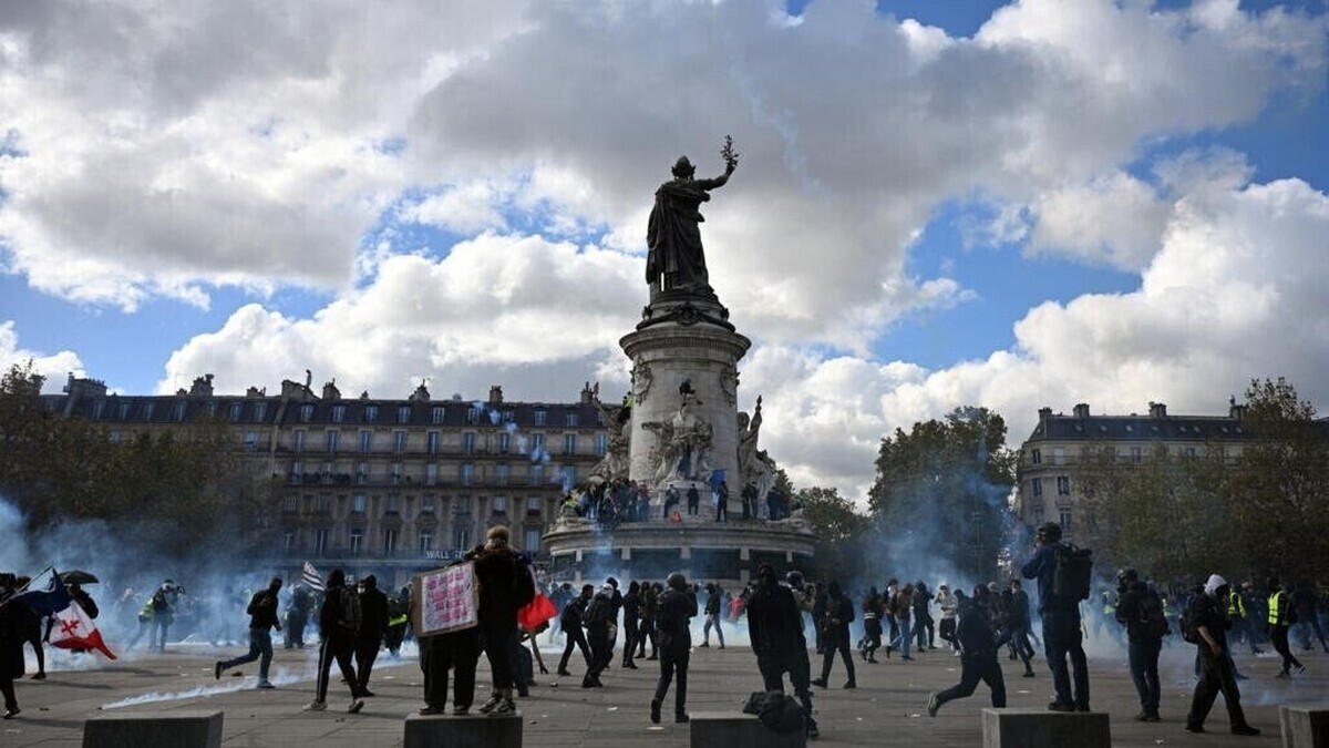 Paris : 163 interpellations, le calme revient place de la République