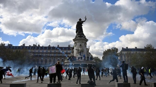 Paris : 163 interpellations, le calme revient place de la République