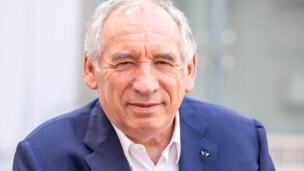 Présidentielle 2027 : François Bayrou veut un candidat unique avant le 1er février, Édouard Philippe reste réticent