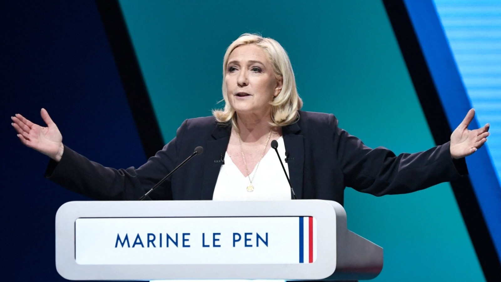 Présidentielle 2027 : le RN veut couper les subventions aux associations qu'il juge politisées, le Planning familial et la LDH ciblés