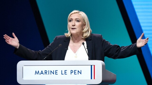 ENTREVUE — photo