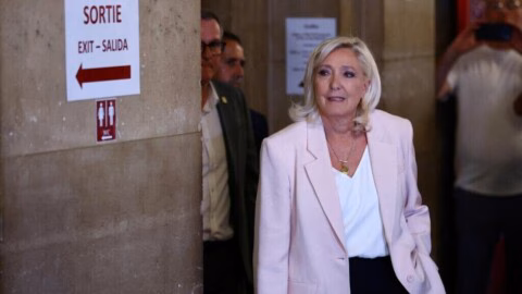 Présidentielle 2027 : privée de prêt bancaire, Marine Le Pen contrainte de préparer une campagne à l’économie