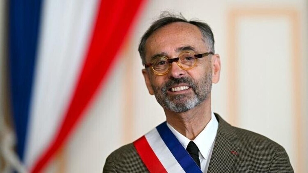 Robert Ménard gagne trois points et se hisse à la 7ᵉ place des personnalités politiques préférées des Français