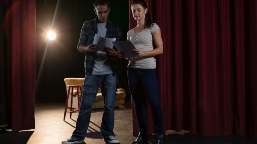 Cours de théâtre : pourquoi de plus en plus de Français osent monter sur scène