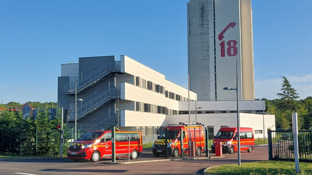 Une fillette de 12 ans périt dans l’incendie d’un immeuble à Pontault-Combault