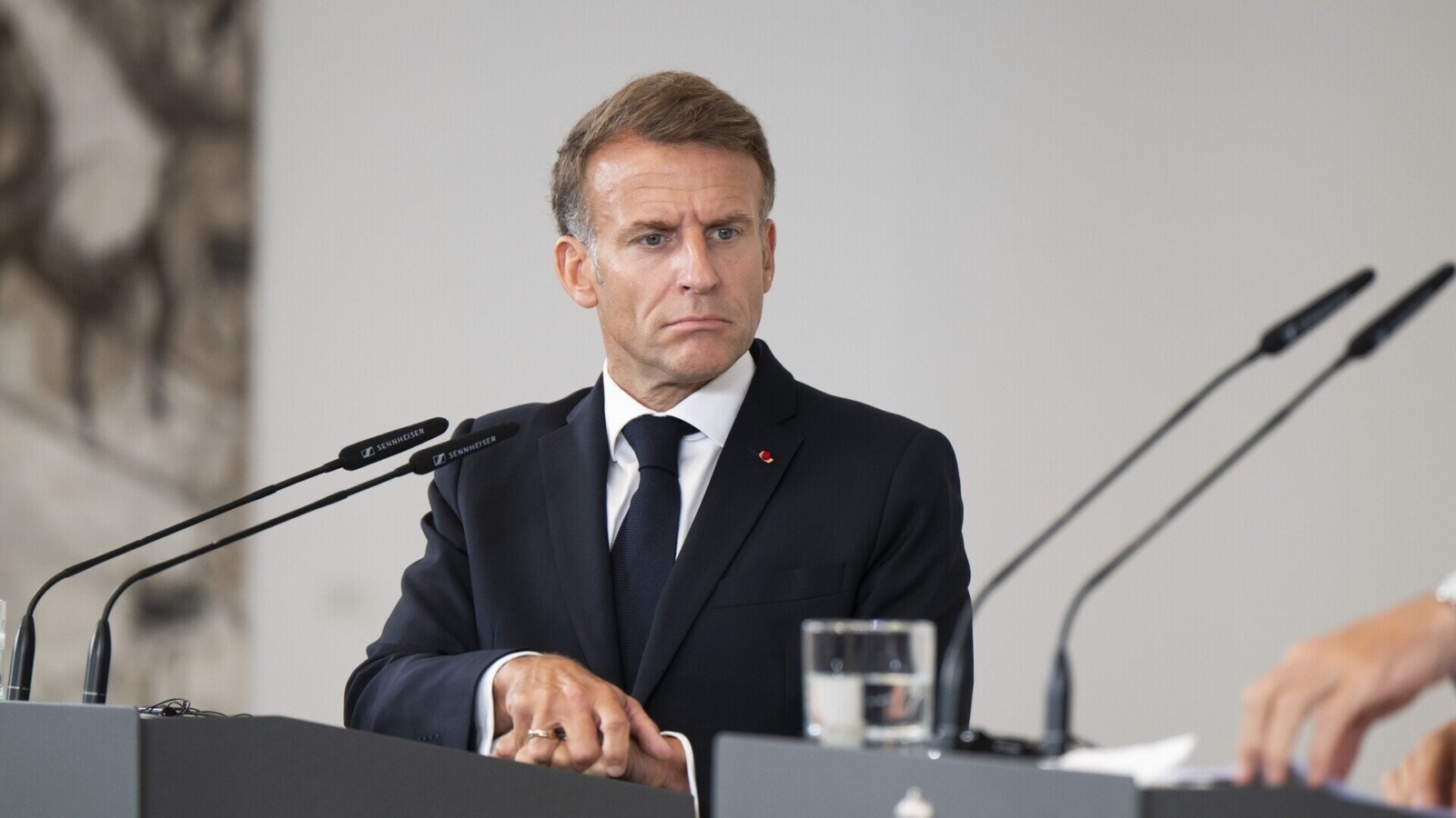 Violences du 17 octobre : Emmanuel Macron prendra de nouveau la parole jeudi après un Conseil de sécurité à l'Élysée