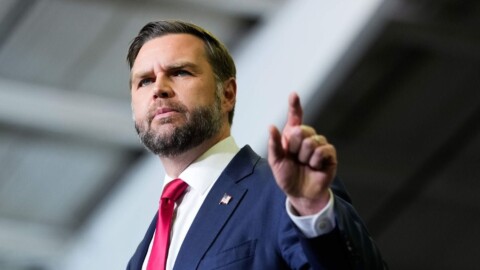 Violences en France : JD Vance accuse les progressistes d’avoir « importé le tiers-monde »